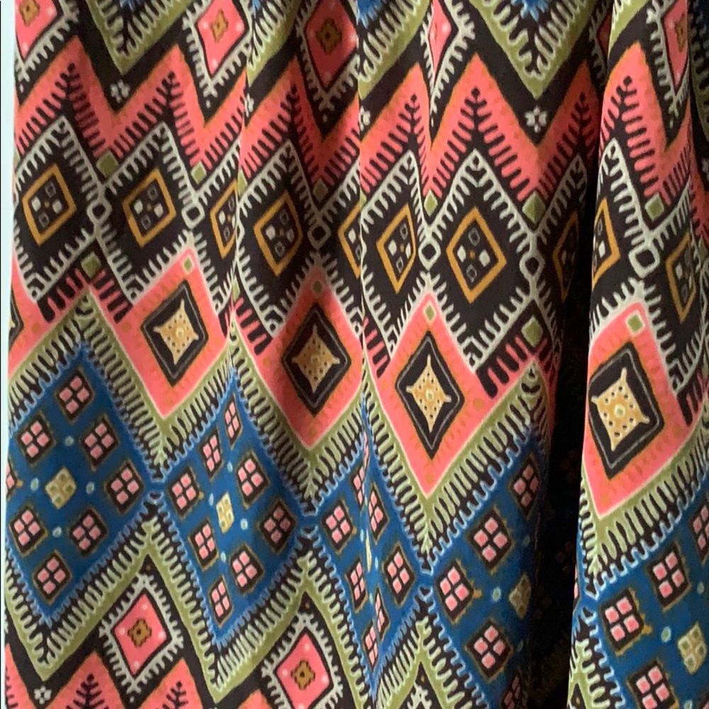 Geometric Pattern Dress - Picture 2 of 5